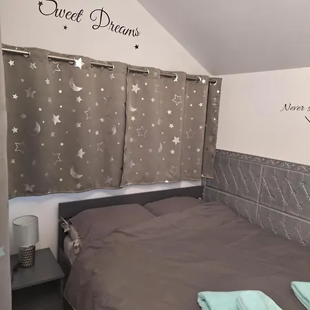 The Moon House Terme Catez *