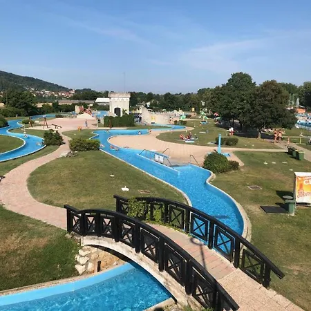 The Moon House Terme Catez *