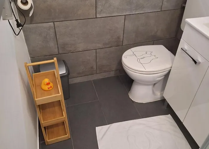 The Moon House Terme Catez